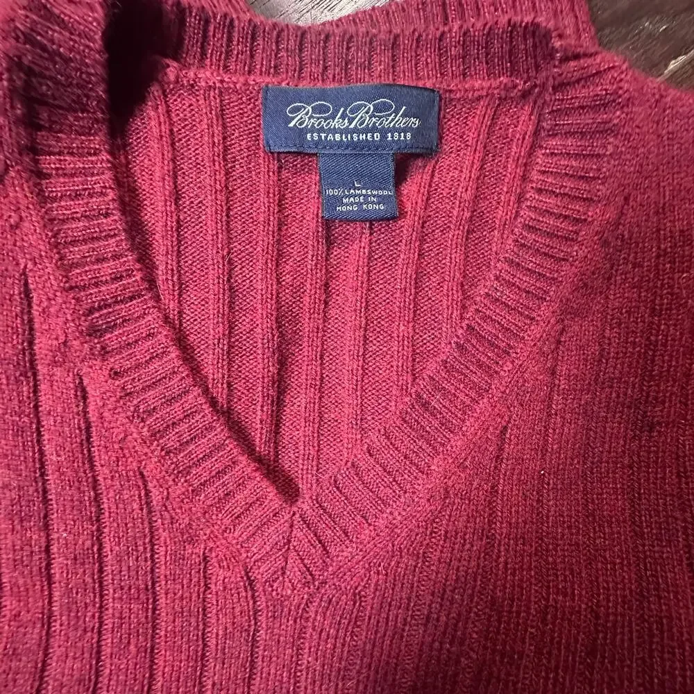 Brooks Brothers Men’s Lambswool V-Neck Sweater L | Ribbed Knit | MSRP $198